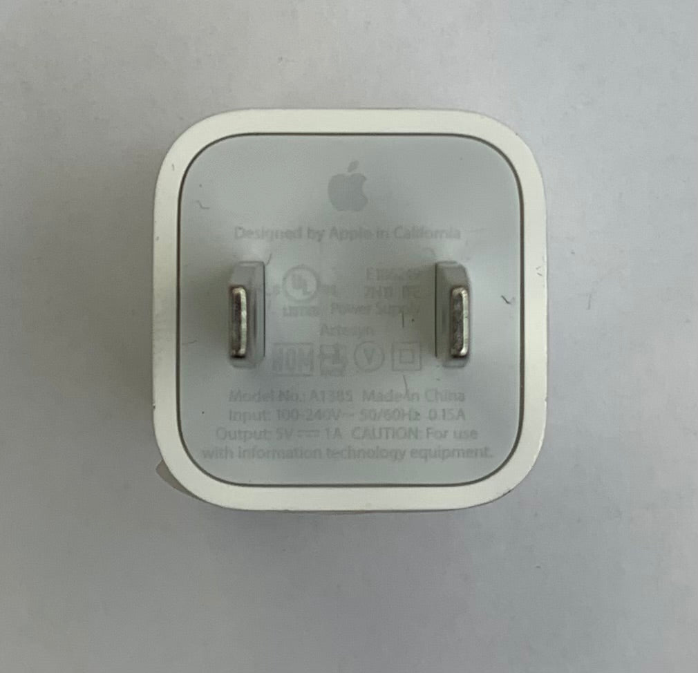 Apple iPhone 5W AC Adapter