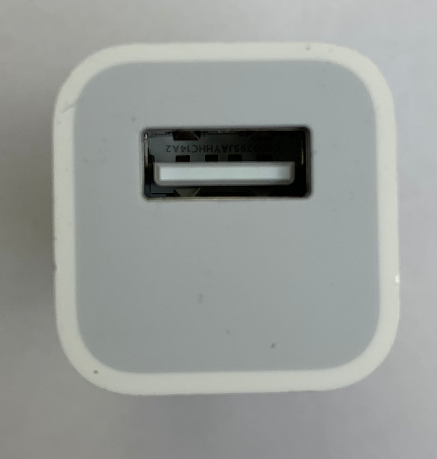 Apple iPhone 5W AC Adapter