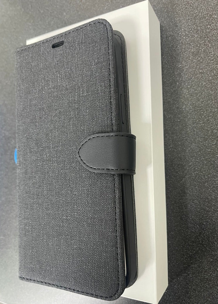 Blu element Folio 2 in 1 Case for iPhone 13 pro Max